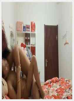 微信朋友圈买保险送特殊服务的大姐普通话对白