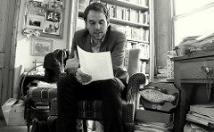 Alexander MacLeod reading me some Elizabeth Bishop • <a style="font-size:0.8em;" href="http://www.flickr.com/photos/81015582@N06/7430793352/" target="_blank">View on Flickr</a>